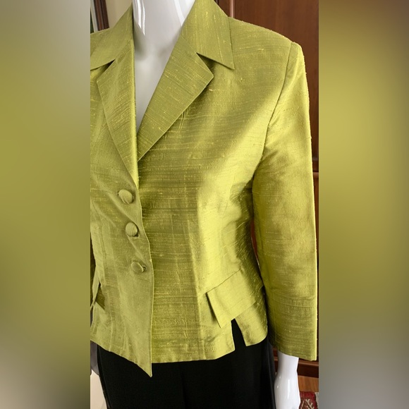 100% silk shiny pistachio green collared blazer jacket 3/4 long sleeves Size 10 - Picture 5 of 6